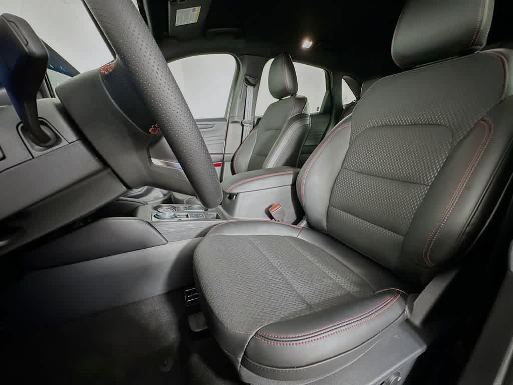 Thumbnail: 2025 Ford Escape - 12