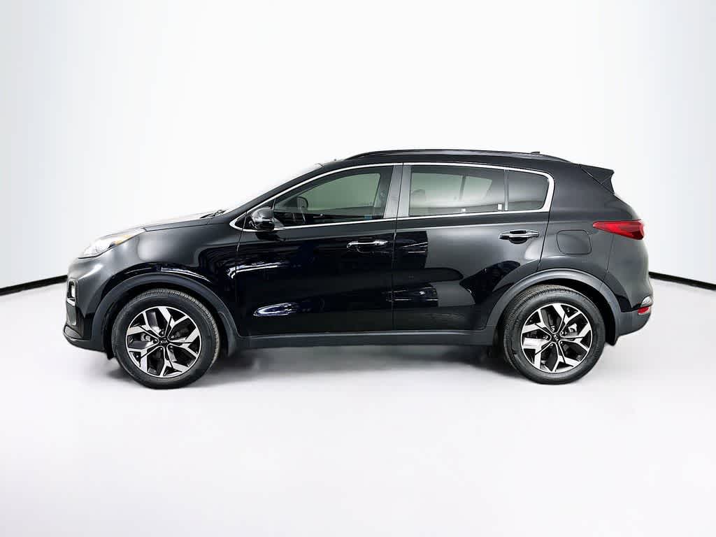 Thumbnail: 2022 Kia Sportage - 3
