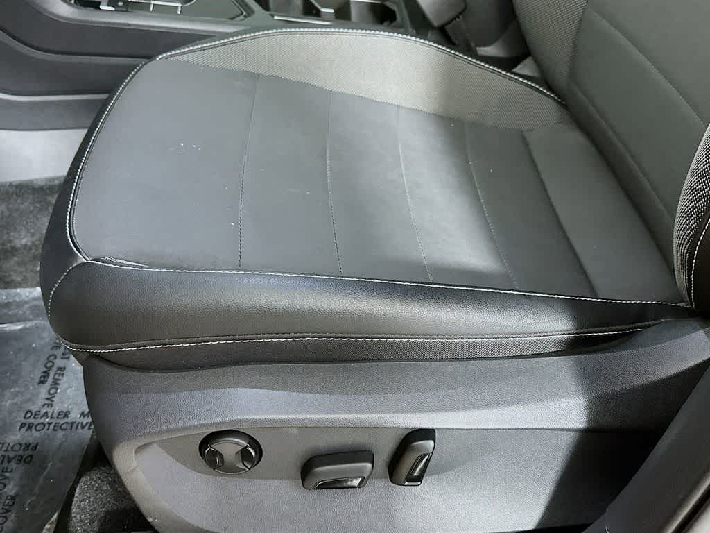 Thumbnail: 2023 Volkswagen Taos - 29