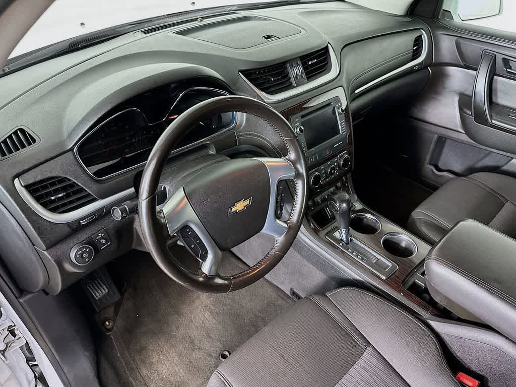Thumbnail: 2017 Chevrolet Traverse - 2