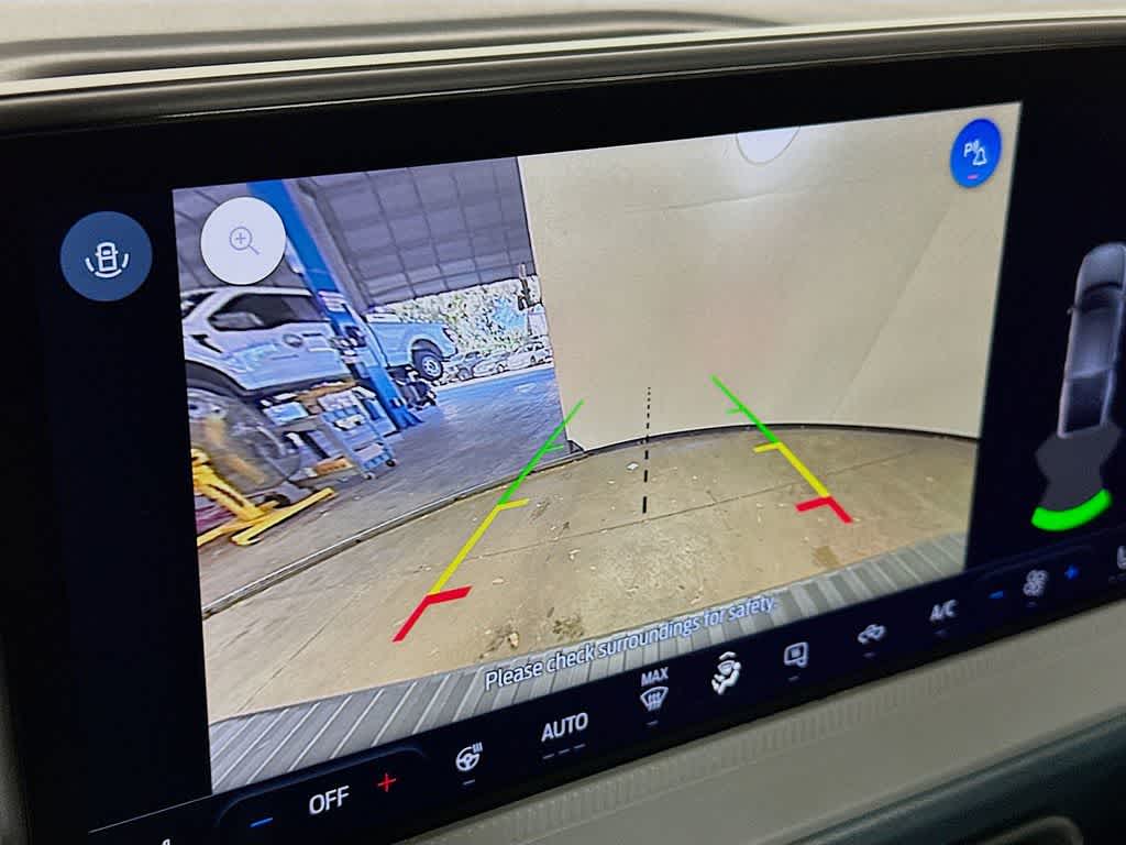 Thumbnail: 2025 Ford Maverick - 27