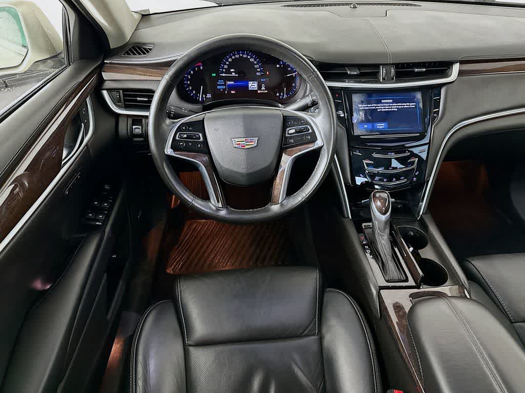 Thumbnail: 2016 Cadillac XTS - 10