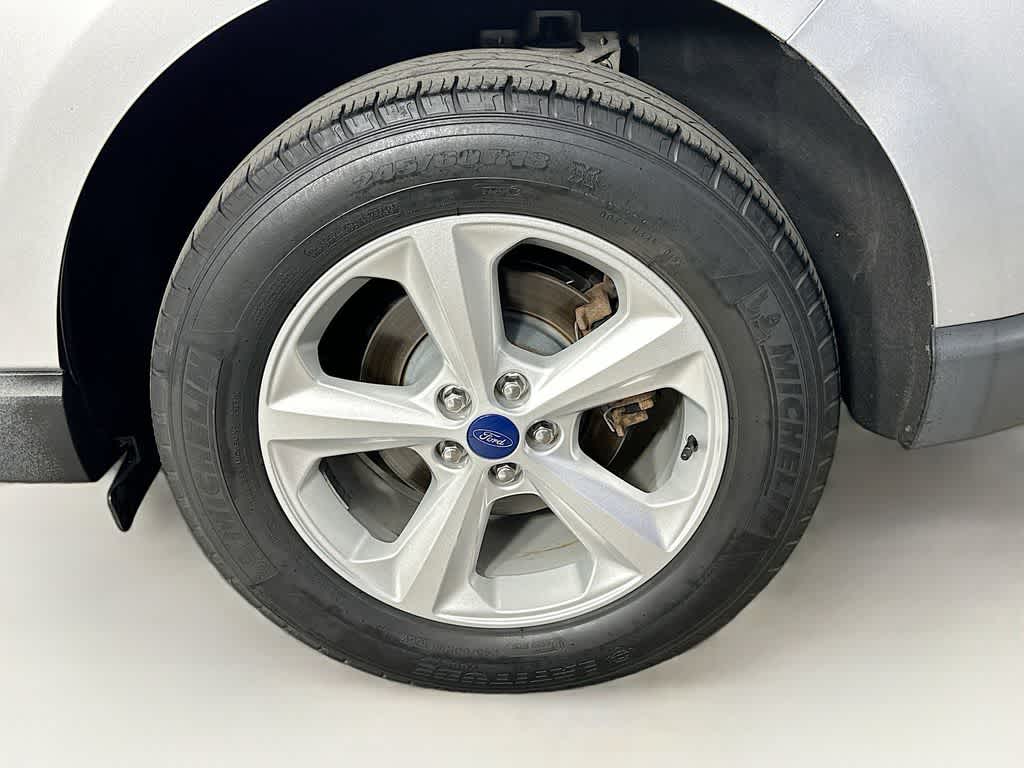 Thumbnail: 2019 Ford Edge - 8