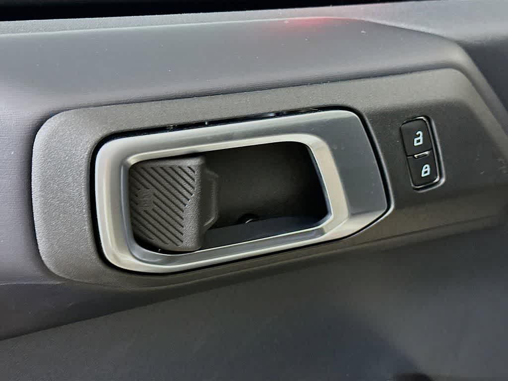 Thumbnail: 2025 Ford Bronco - 30