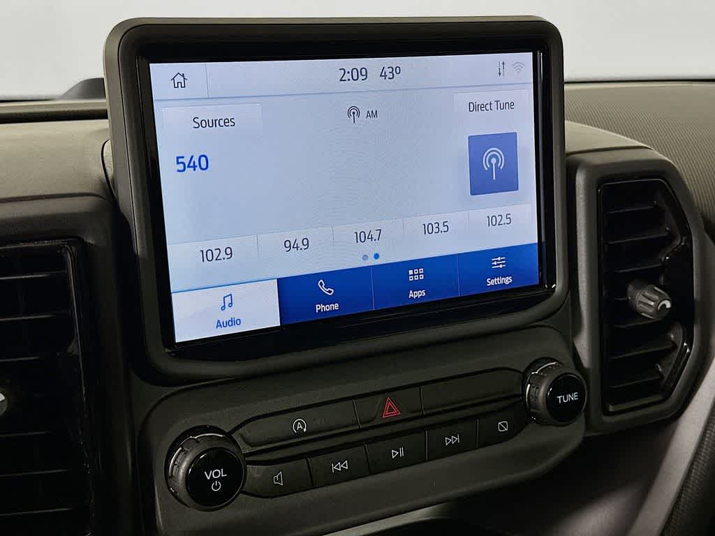 Thumbnail: 2022 Ford Bronco Sport - 16