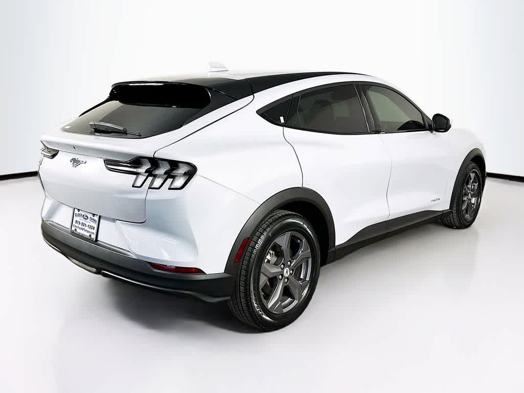 Thumbnail: 2022 Ford Mustang Mach-E - 24