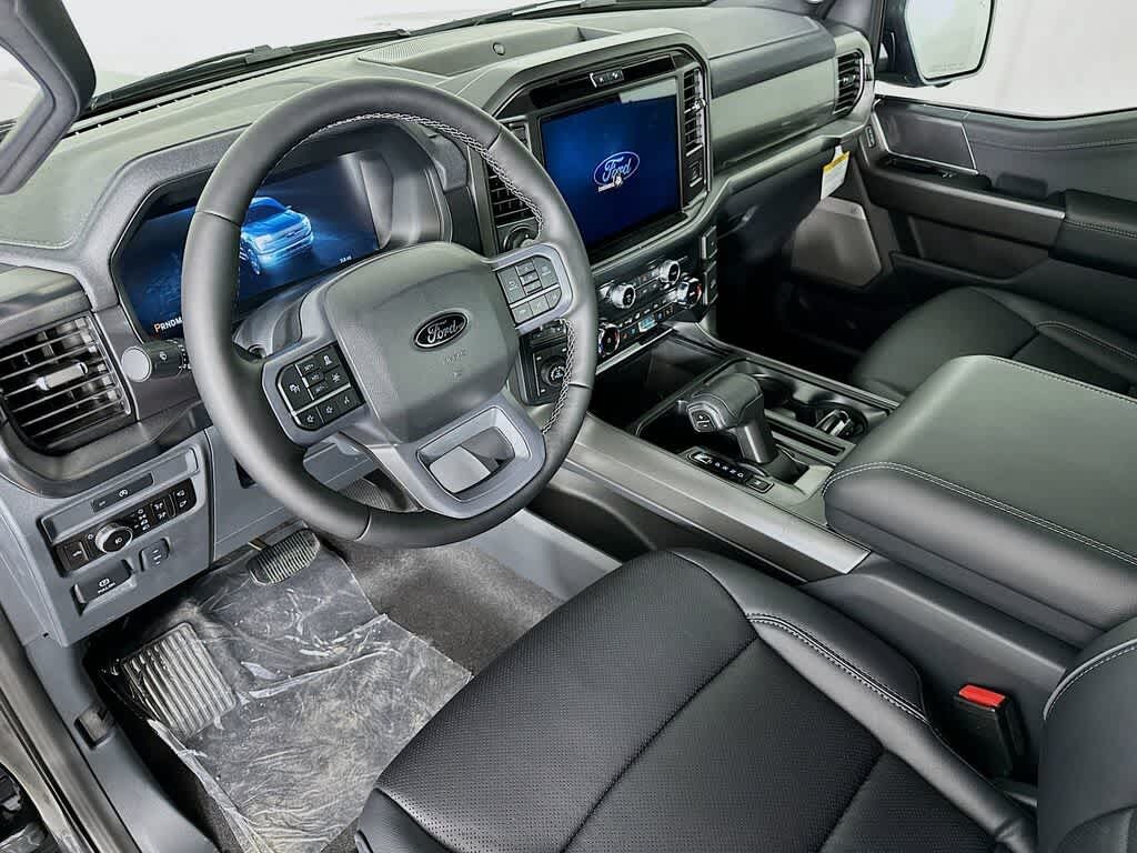 New 2025 Ford F-150 Lariat Truck SuperCrew Cab