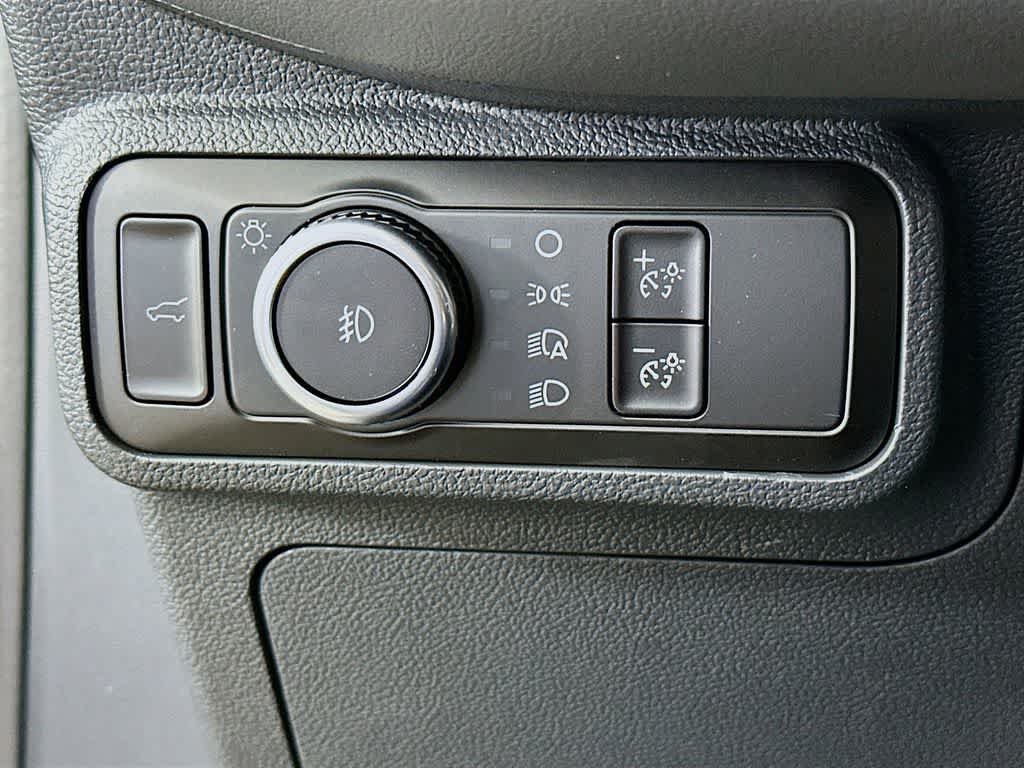 Thumbnail: 2026 Ford Explorer - 26