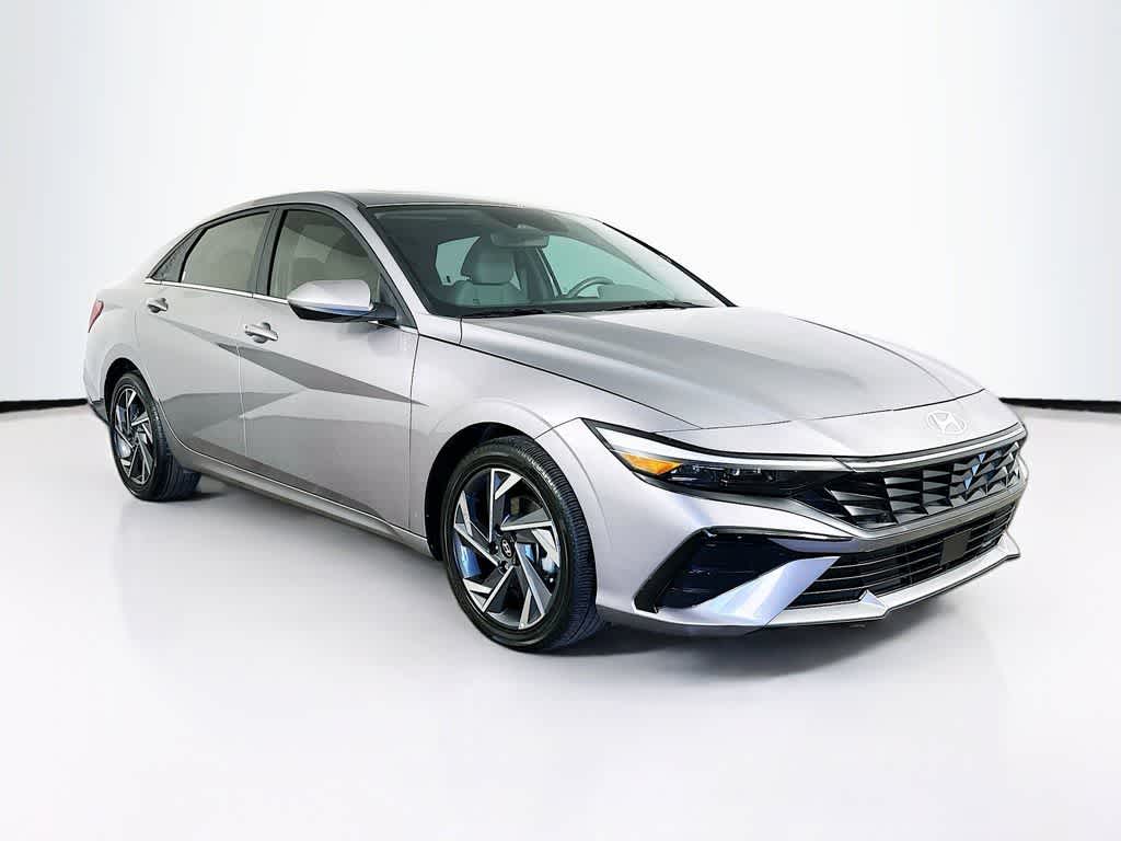 Thumbnail: 2025 Hyundai Elantra - 23