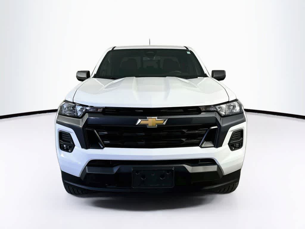 Thumbnail: 2023 Chevrolet Colorado - 6