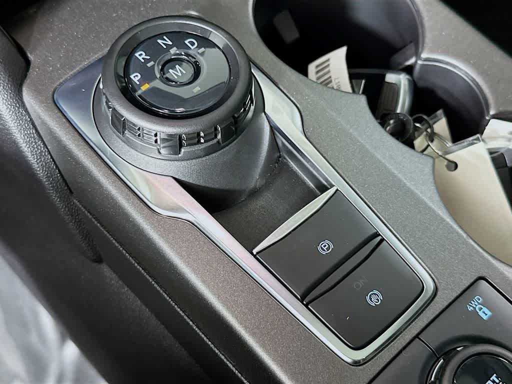 Thumbnail: 2025 Ford Bronco Sport - 18