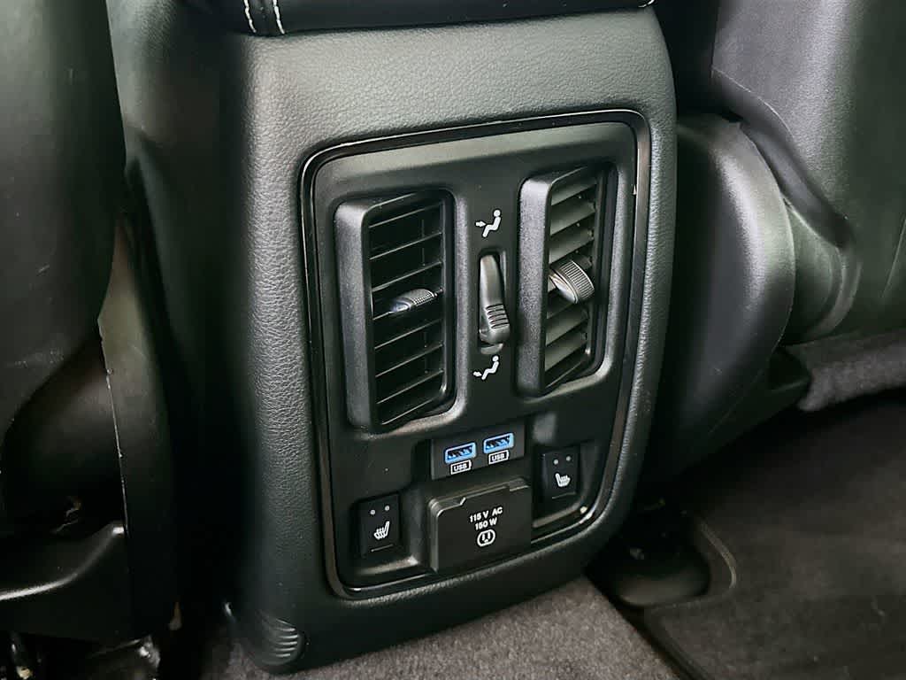 Thumbnail: 2018 Dodge Durango - 13