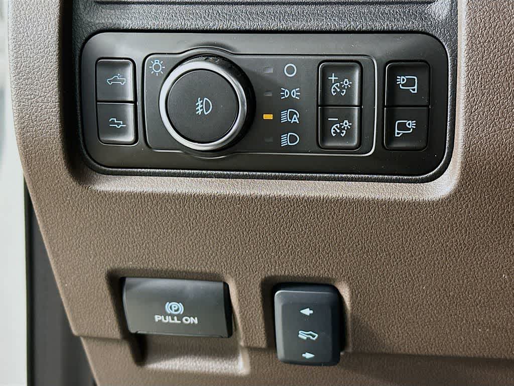 Thumbnail: 2026 Ford F-250 - 27