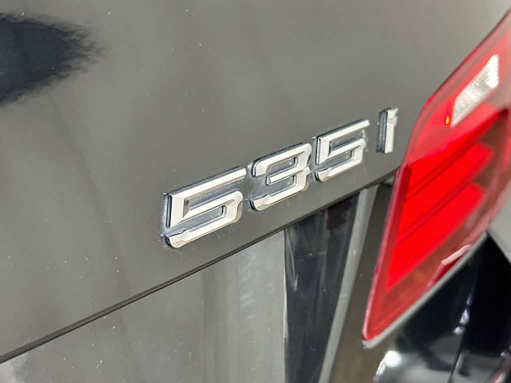Thumbnail: 2015 BMW 5 Series - 7