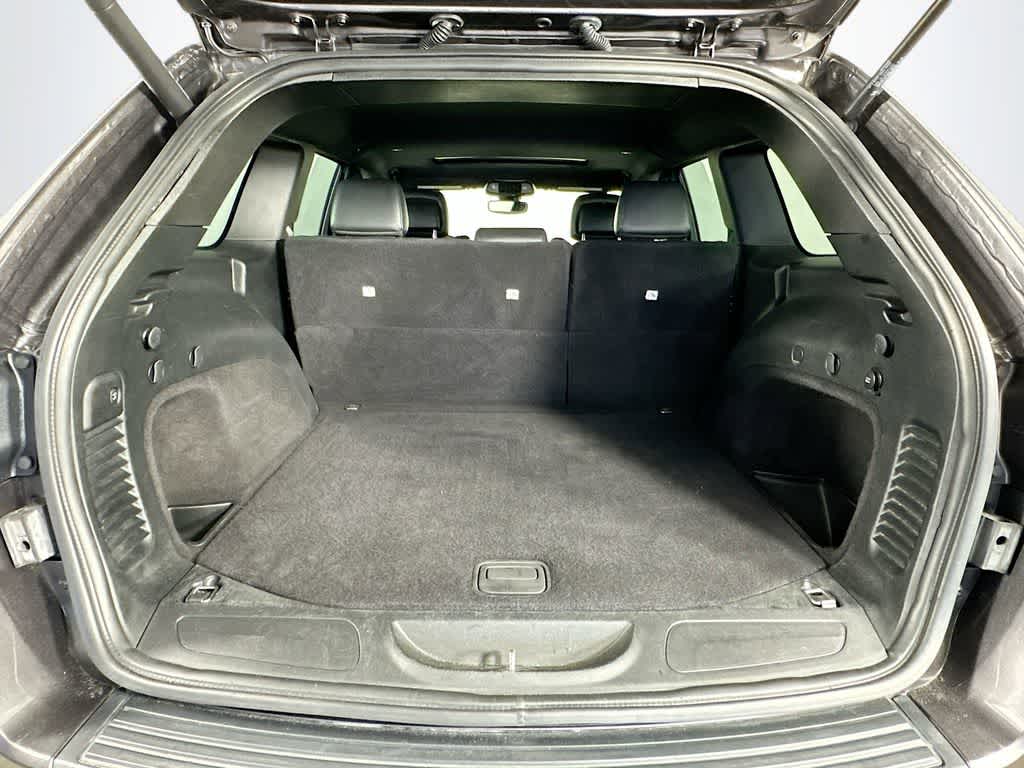 Thumbnail: 2019 Jeep Grand Cherokee - 20