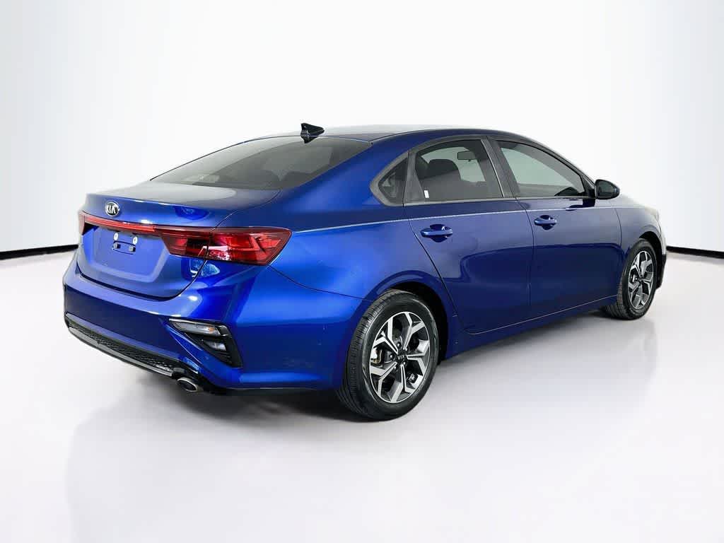 Thumbnail: 2019 Kia Forte - 24