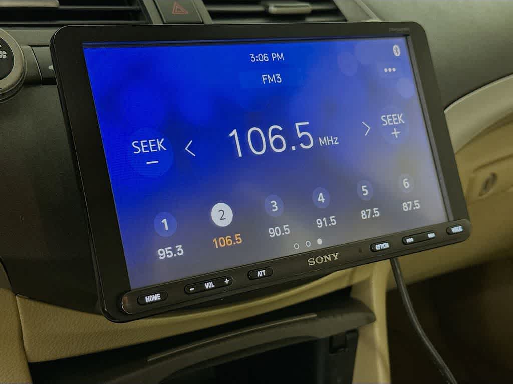 Thumbnail: 2012 Honda Accord - 16