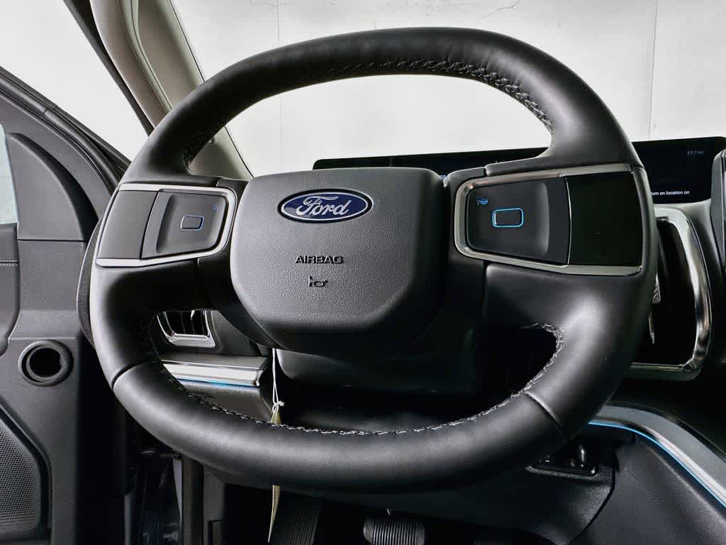 Thumbnail: 2026 Ford Expedition MAX - 16