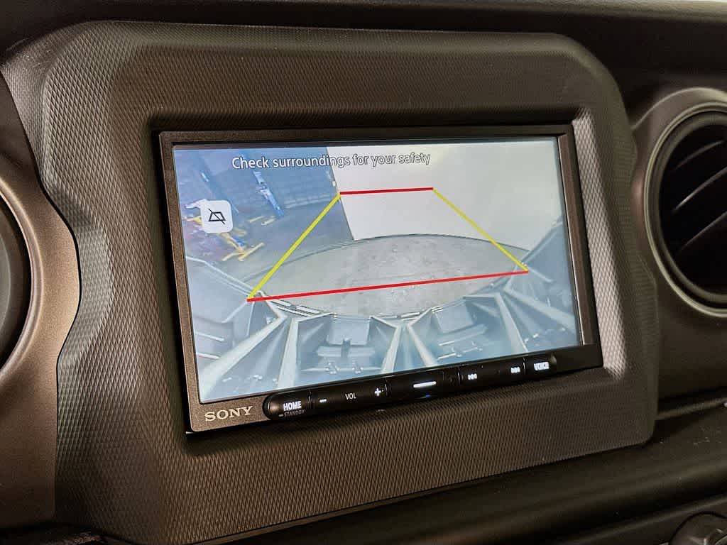 Thumbnail: 2021 Jeep Wrangler - 28