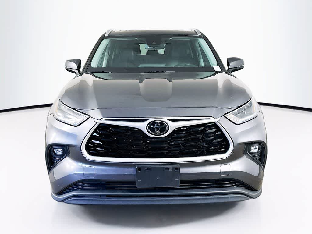 Thumbnail: 2021 Toyota Highlander - 6