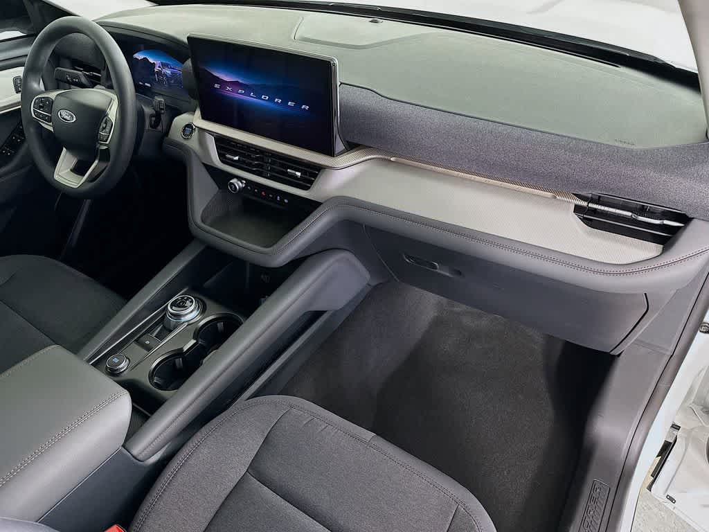 Thumbnail: 2026 Ford Explorer - 31