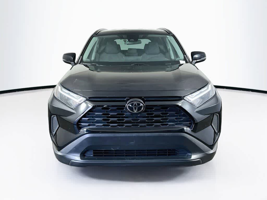 Thumbnail: 2022 Toyota RAV4 - 6