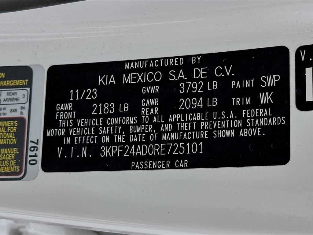 Thumbnail: 2024 Kia Forte - 22
