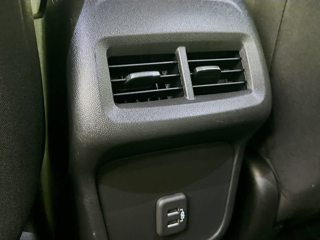 Thumbnail: 2022 Chevrolet Equinox - 13