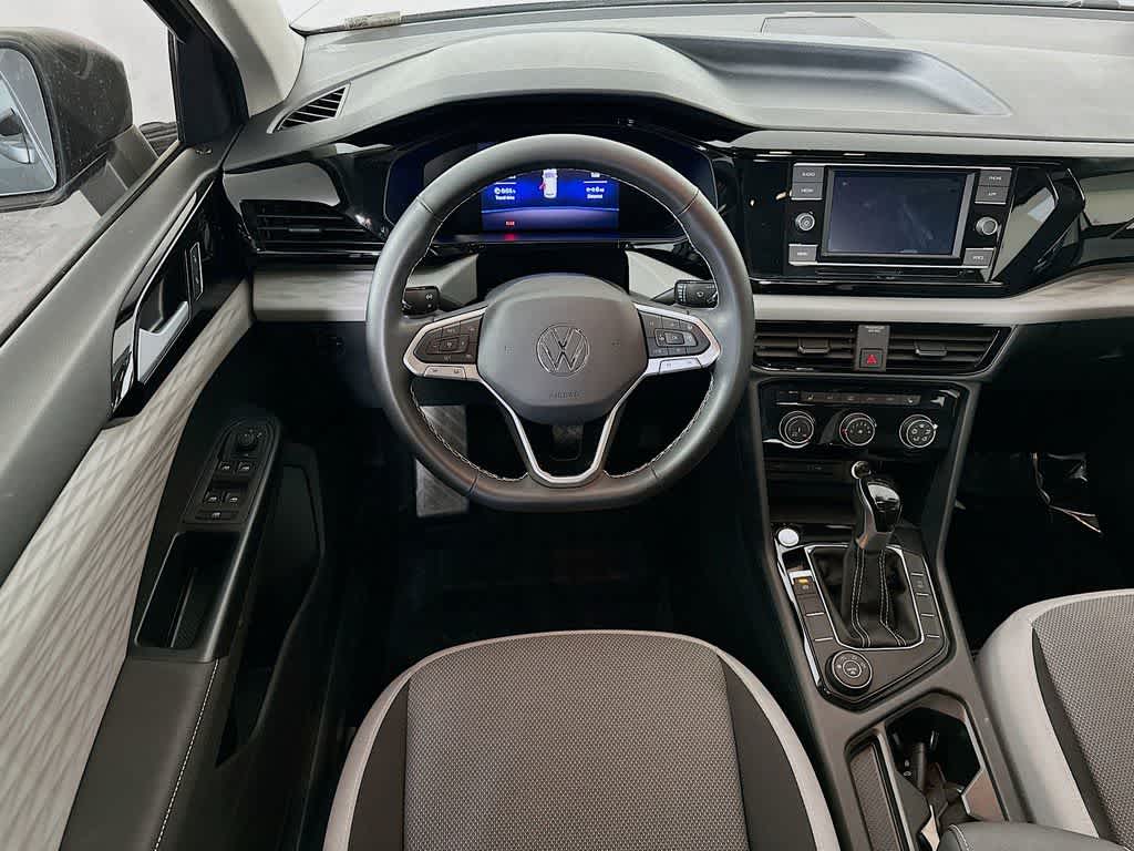 Thumbnail: 2024 Volkswagen Taos - 10