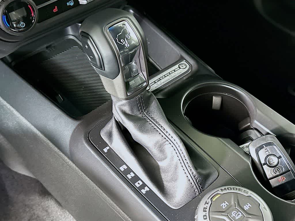 Thumbnail: 2025 Ford Bronco - 19