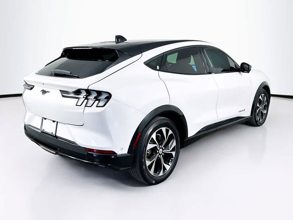 Thumbnail: 2022 Ford Mustang Mach-E - 24