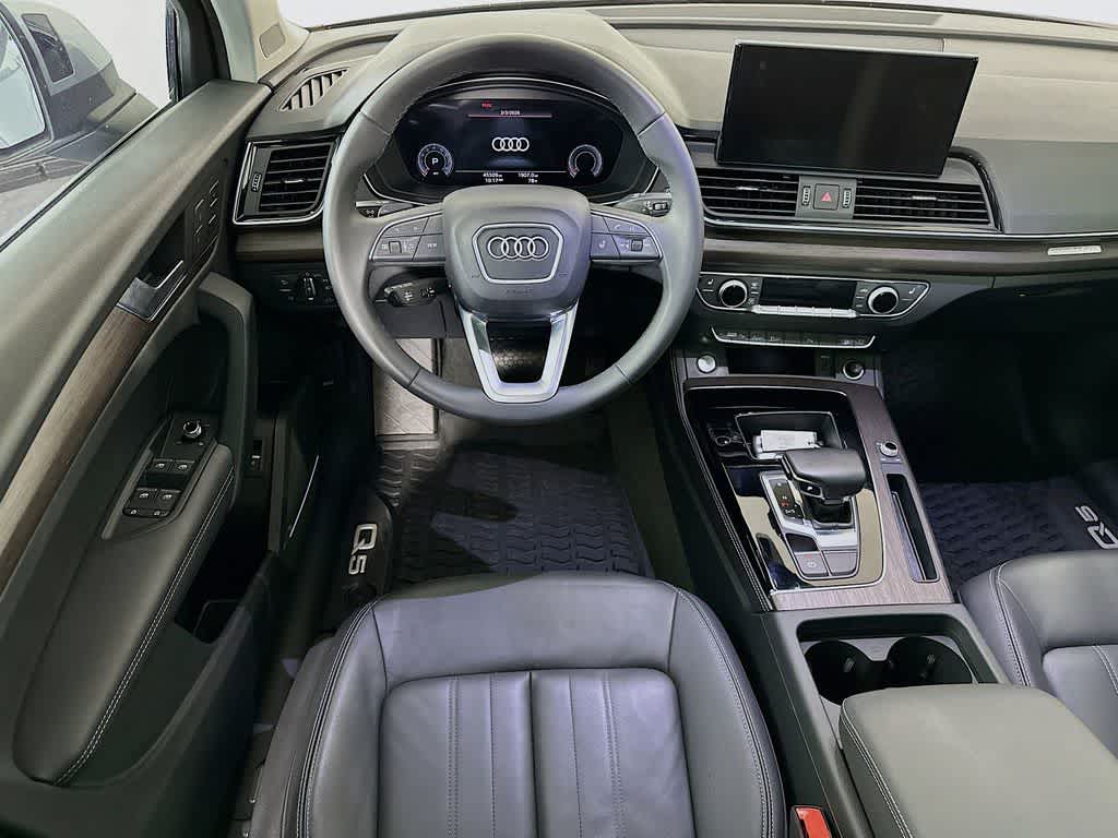 Thumbnail: 2023 Audi Q5 - 10