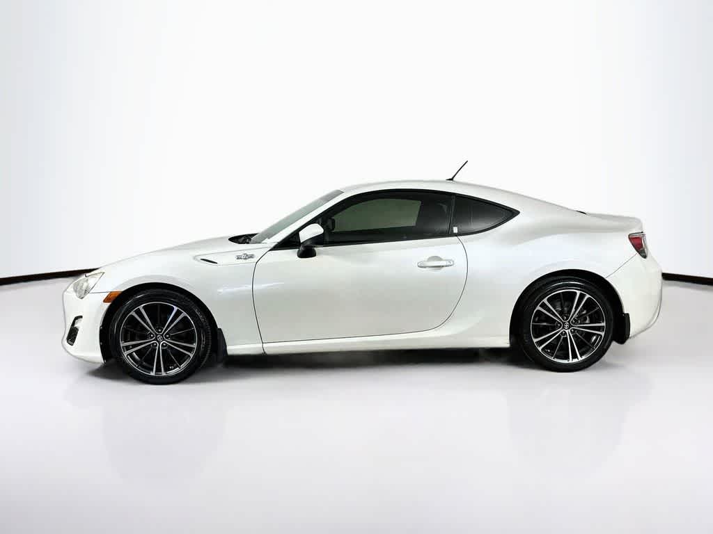 Thumbnail: 2013 Scion FR-S - 3