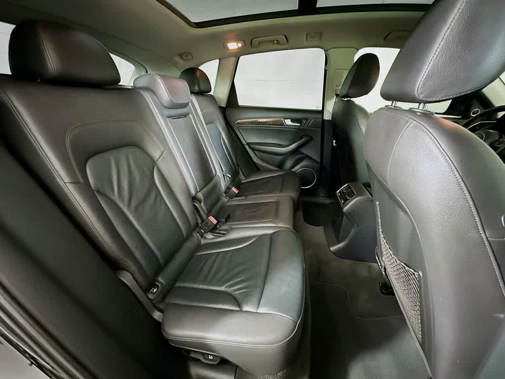 Thumbnail: 2015 Audi Q5 - 33