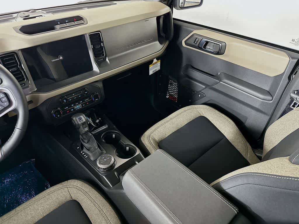 Thumbnail: 2025 Ford Bronco - 11