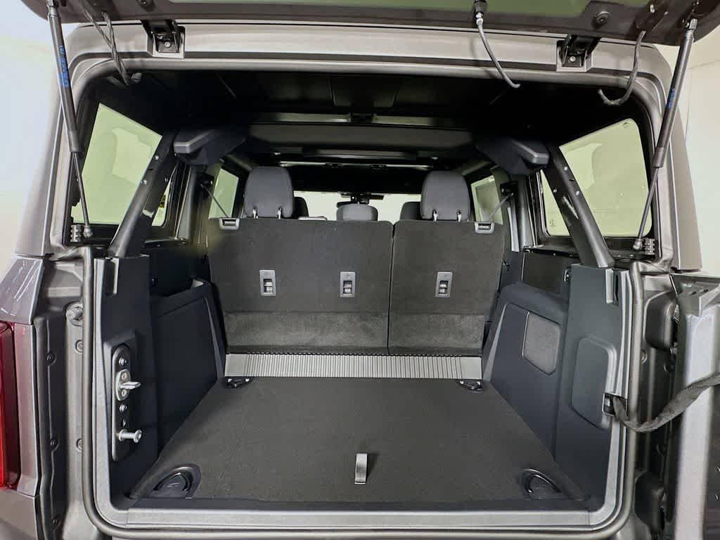 Thumbnail: 2025 Ford Bronco - 21