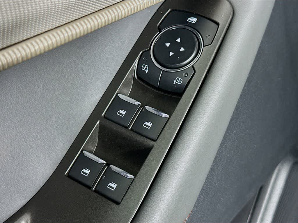 Thumbnail: 2026 Ford Explorer - 30