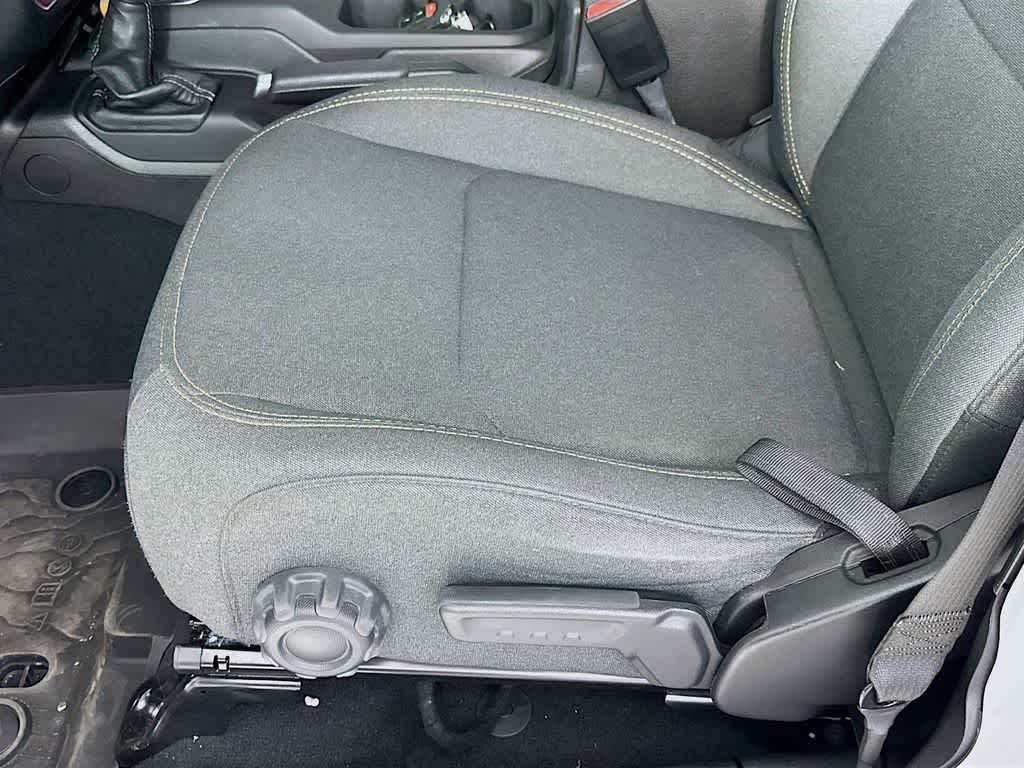 Thumbnail: 2024 Jeep Wrangler - 30