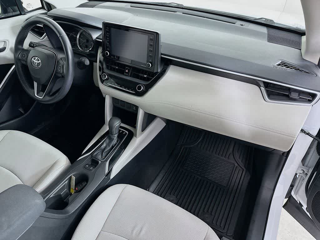 Thumbnail: 2022 Toyota Corolla Cross - 32