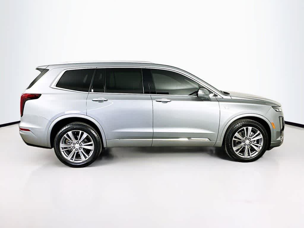 Thumbnail: 2025 Cadillac XT6 - 25