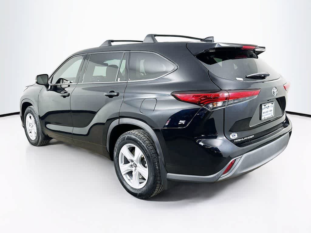 Thumbnail: 2020 Toyota Highlander - 4
