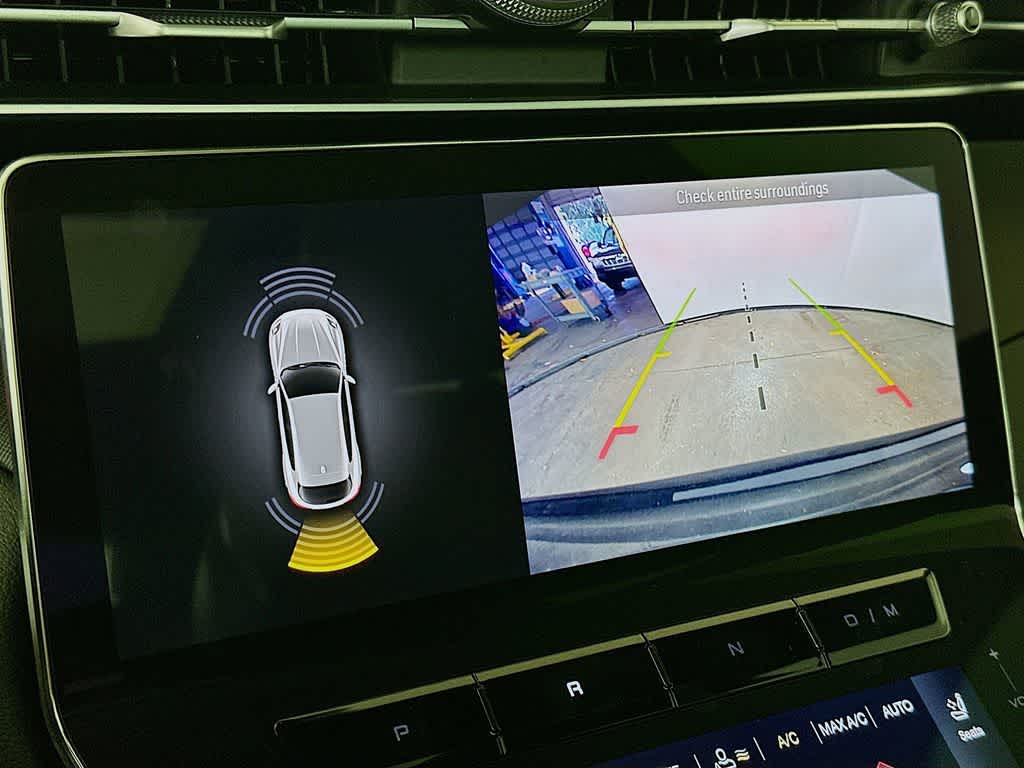 Thumbnail: 2023 Maserati Grecale - 27