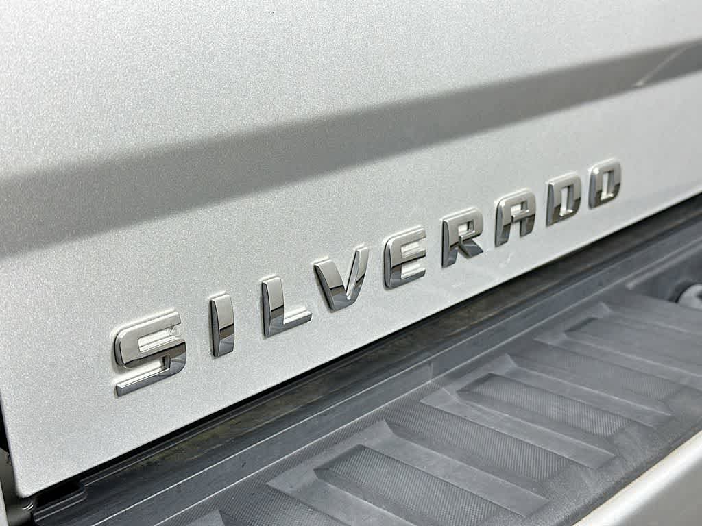 Thumbnail: 2017 Chevrolet Silverado 1500 - 7
