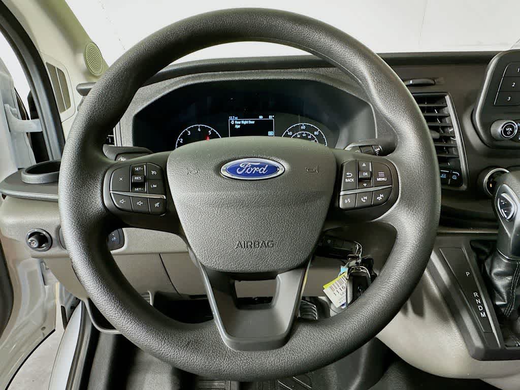 Thumbnail: 2025 Ford Econoline - 14