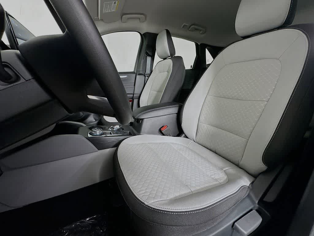 Thumbnail: 2025 Ford Escape - 12