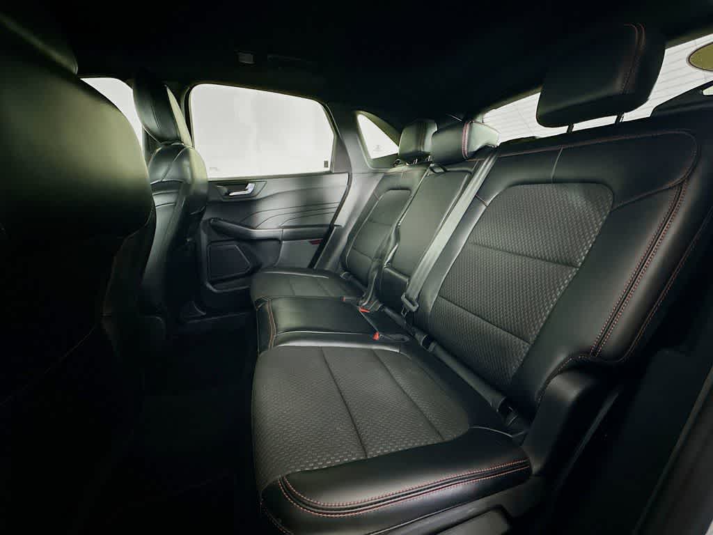 Thumbnail: 2023 Ford Escape - 14