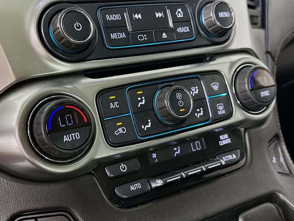 Thumbnail: 2019 Chevrolet Suburban - 18
