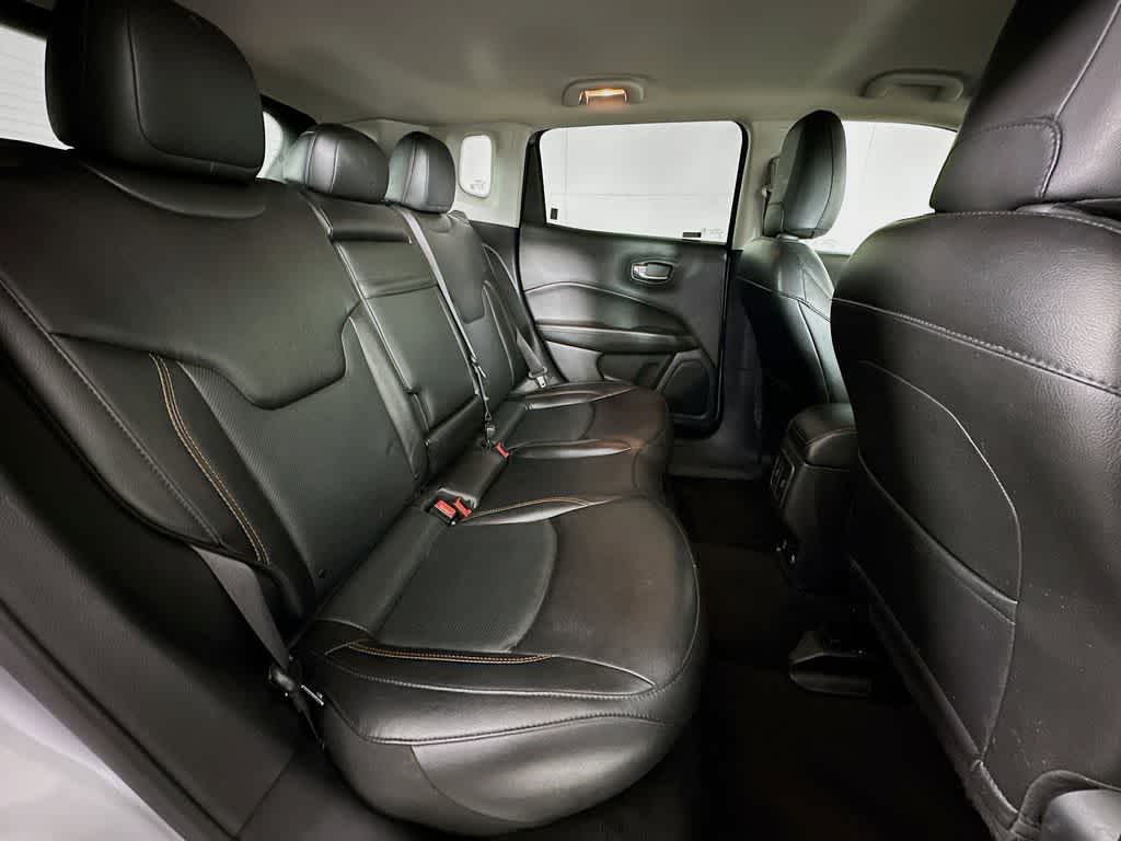 Thumbnail: 2020 Jeep Compass - 31