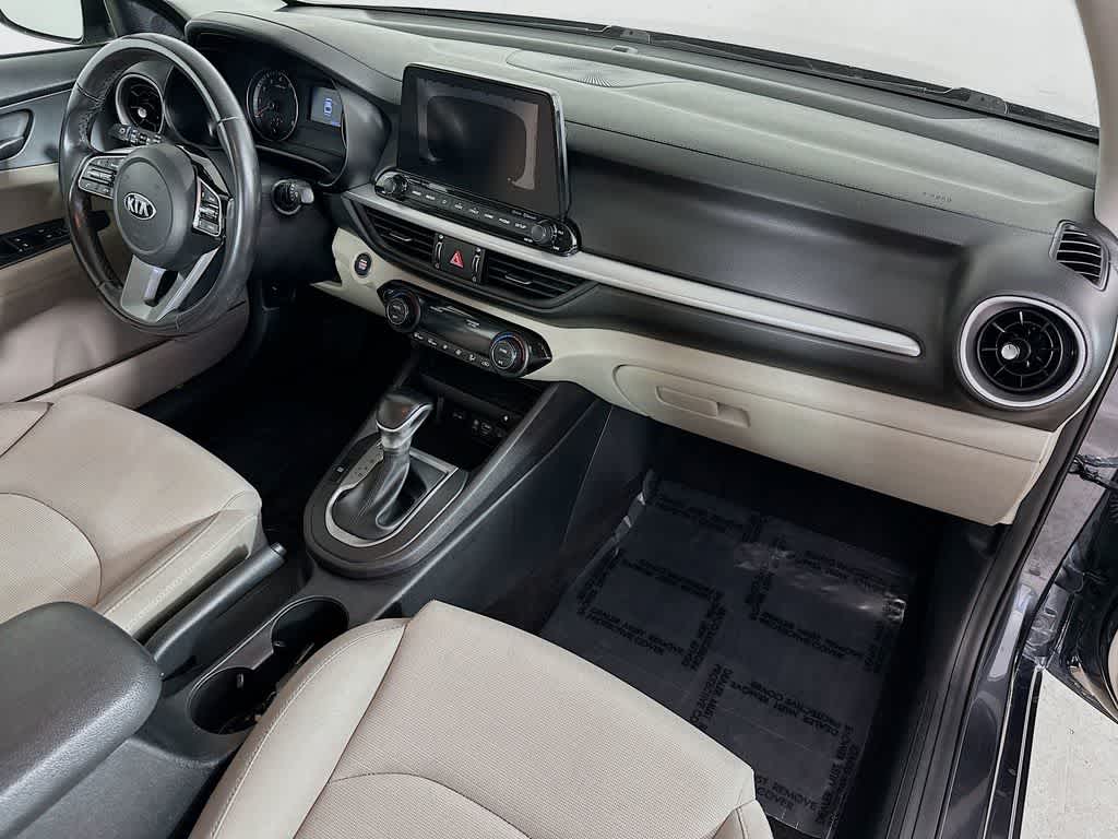 Thumbnail: 2019 Kia Forte - 33