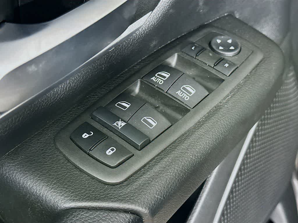 Thumbnail: 2022 RAM 1500 - 28